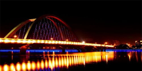 河南明亮照明 鶴壁市道路橋梁燈光亮化工程,優(yōu)化城市夜景環(huán)境